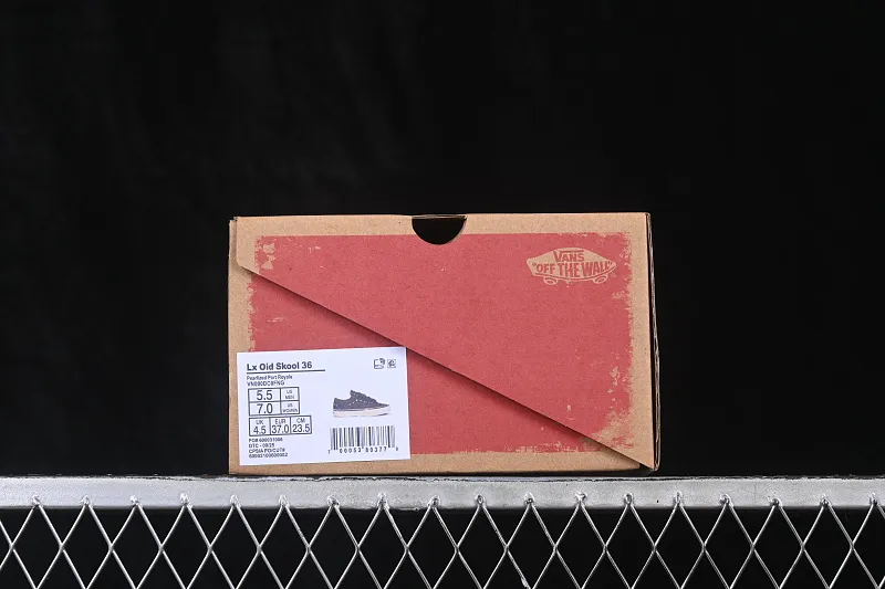 All categories Vans Vans series Vans Low Vans low top Vans Old Skool 36 Vans low-top casual skateboard shoes VN000DC0FNG